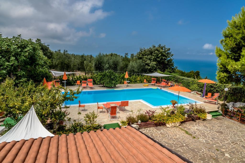 Agriturismo Nardini Rodi Garganico Kültér fotó